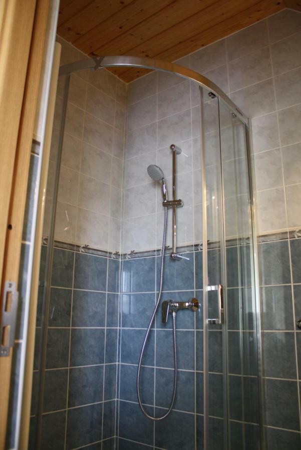 Kedvenc Vendeghaz Hotel Мисколк Екстериор снимка